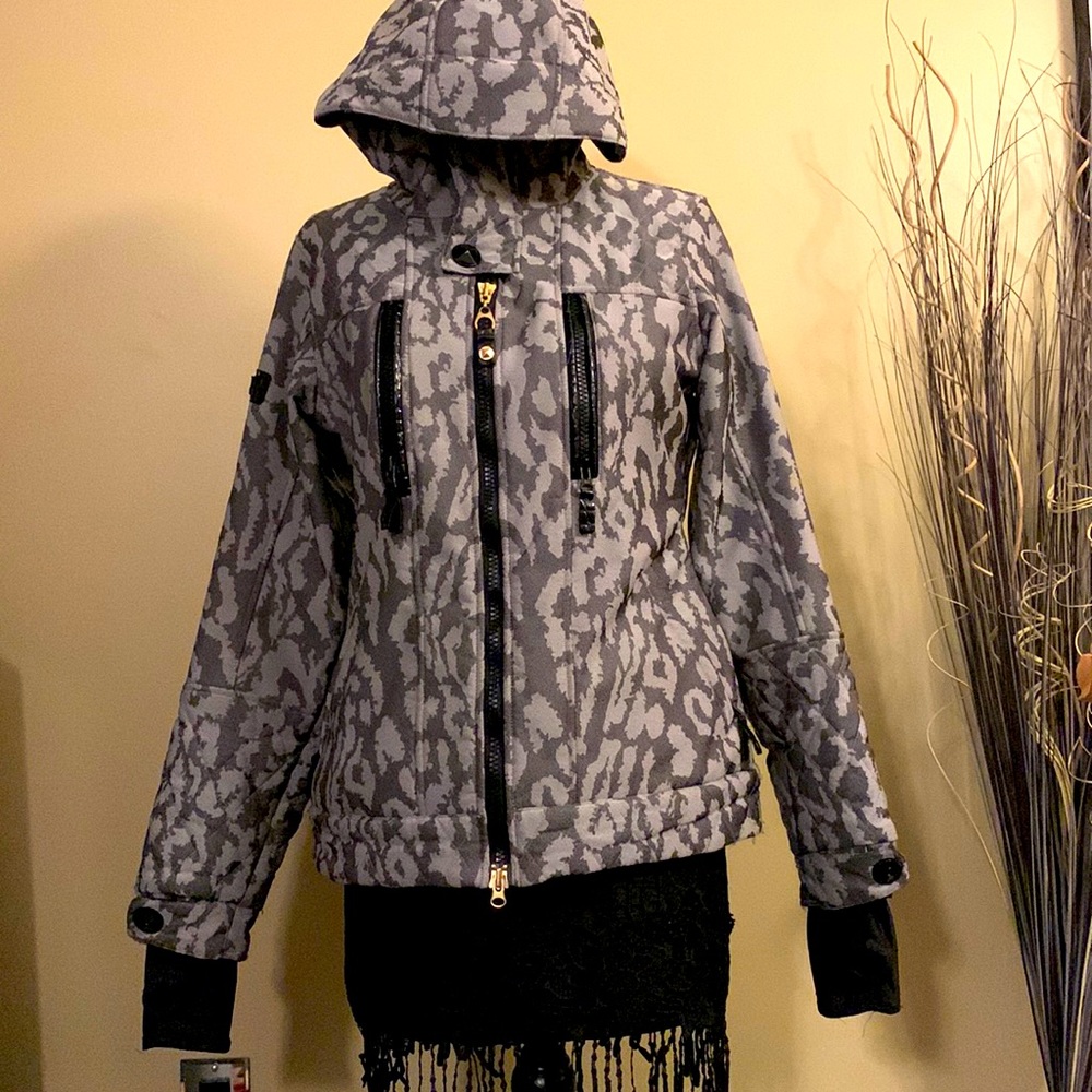 B by burton leopard ski coat